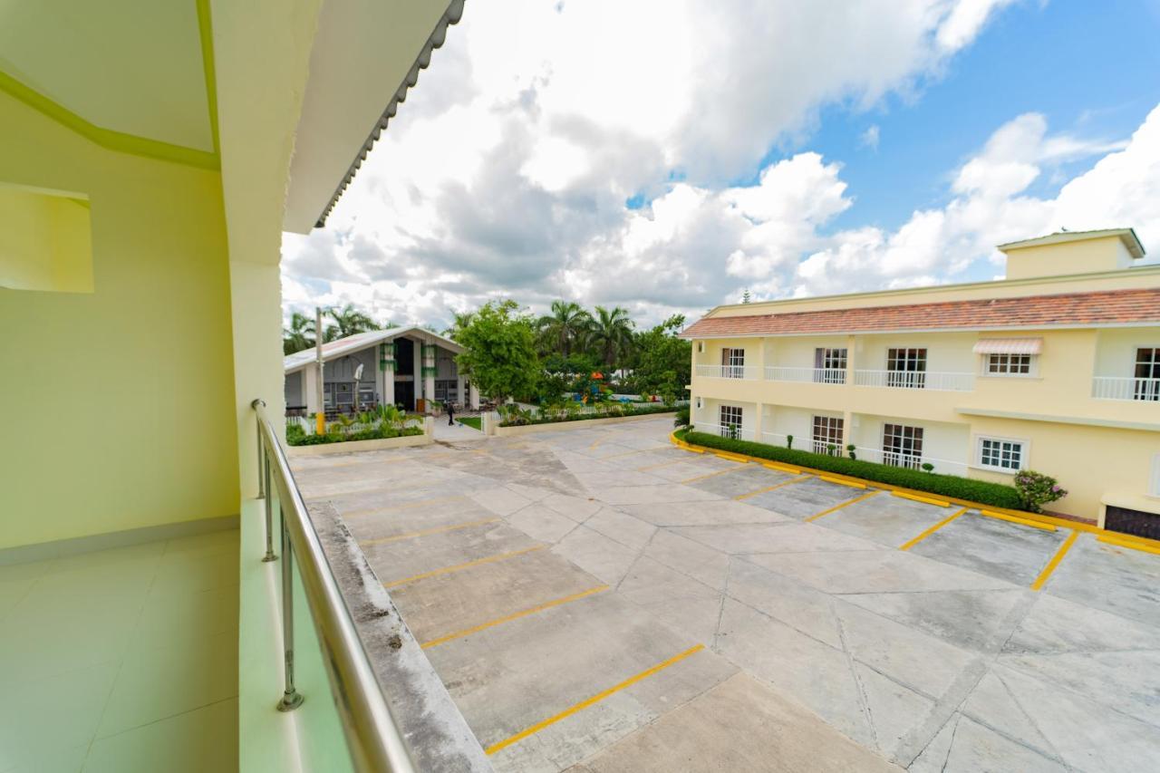 Hotel Yonu Punta Cana Exterior foto
